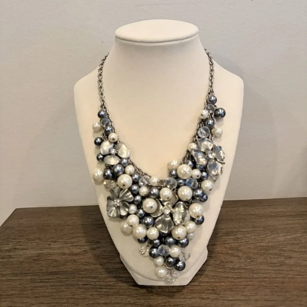 Vintage Vince Camuto Floral Pearl Cluster Statement Bib Necklace Gunmetal